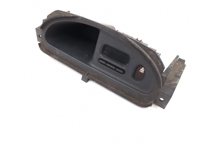 Дисплей 7700421038, 7700426271 Renault Clio II