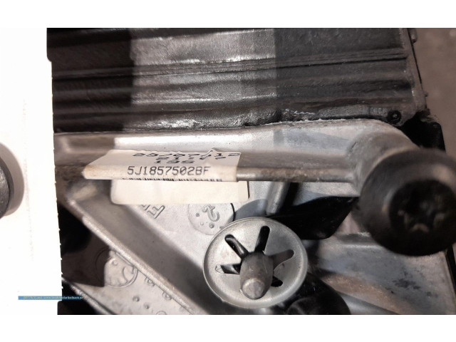 Зеркало электрическое Skoda Fabia Mk2 (5J) 2007 - 2014 года