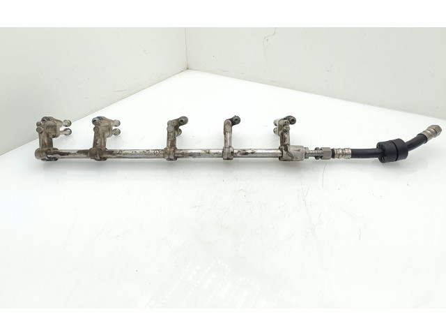 Vstřikovací lišta 070133317C Volkswagen Transporter - Caravelle T5 BNZ