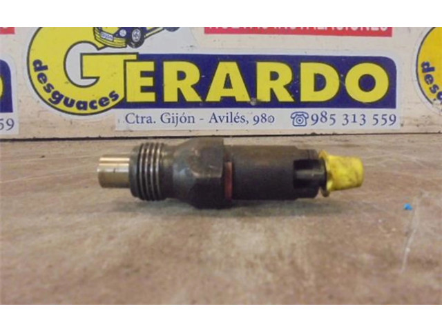 Форсунка LCR6735406H    Renault Clio III  F8Q-632 