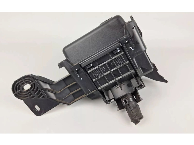 Pojistková skříňka 9824510780 Peugeot 208 2020