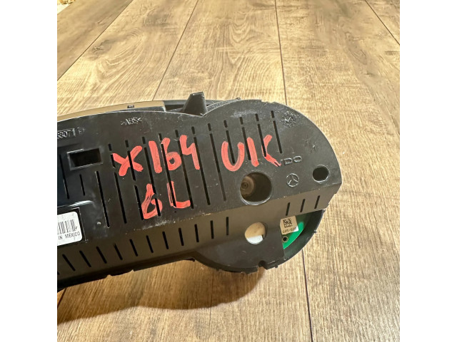 Панель приборов a1645405047, a1645402411   Mercedes-Benz GL X164       