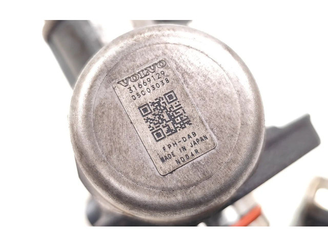 Топливный насос