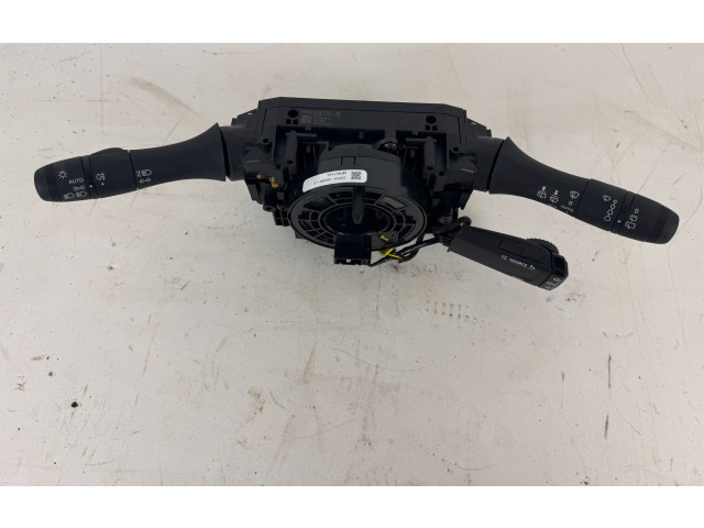 Полоса надувных подушек (кольцо srs) Renault Clio V  2019 -  года 255540638R      