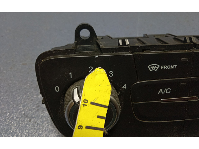 Блок управления климат-контролем F1ET19980BK, F1ET19980BK   Ford Focus ST