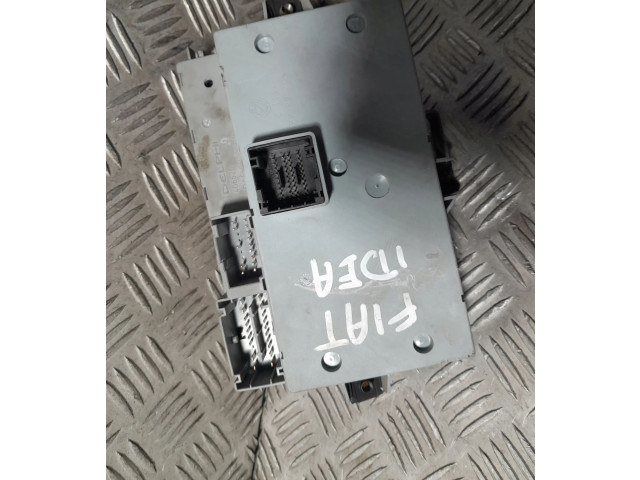 Блок предохранителей 51732916 Fiat Idea