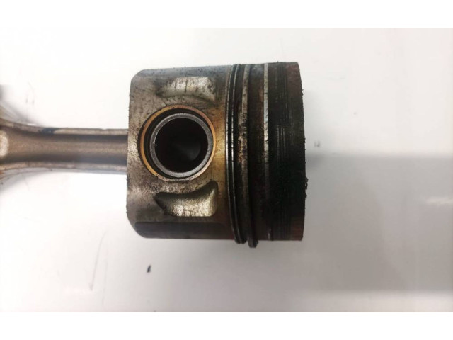 Поршень с шатуном Audi A6 S6 C5 4B