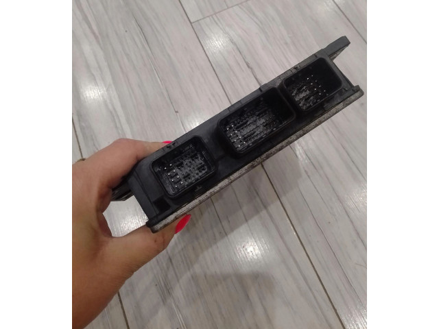 Řídící jednotka 8200911566 Renault Twingo II 2010