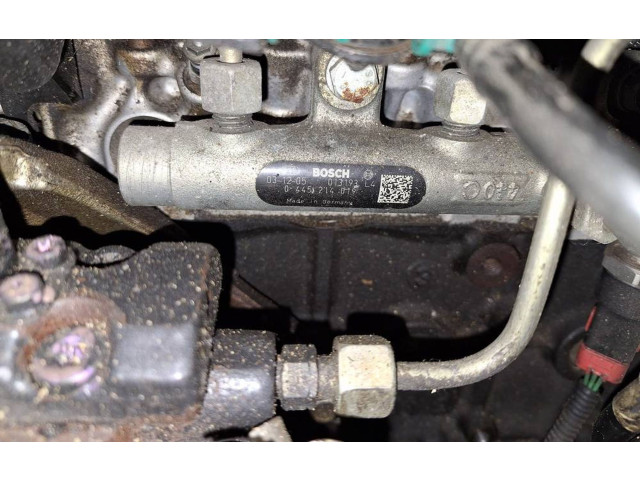 Vstřikovací lišta 0445214019 Peugeot 607