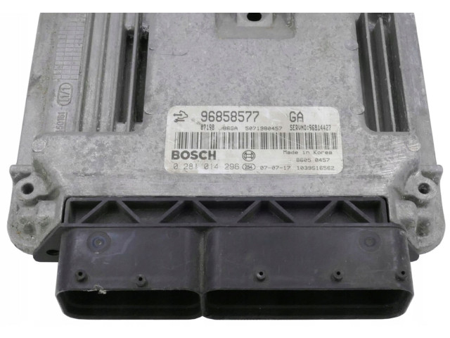 Блок управления двигателя 96858577, 0281014296   Chevrolet Captiva