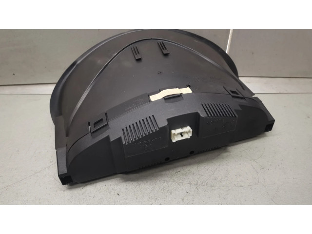 Přístrojová deska Mercedes-Benz C W203 2003 A2035403911