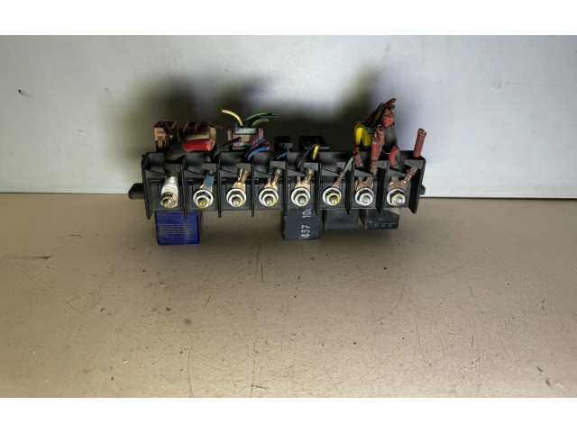 Pojistková skříňka 4A0941822, 896046 Audi A6 S6 C4 4A 1995