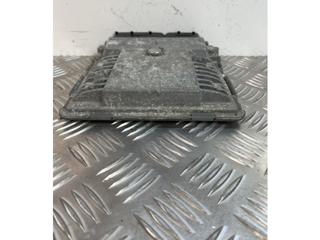 Блок управления двигателя 03F906070G   Audi A3 S3 A3 Sportback 8P