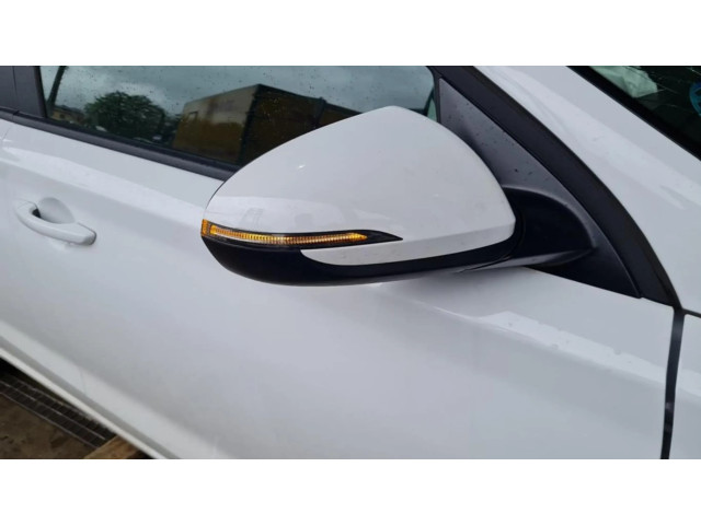 Zpětné zrcátko Hyundai i30 2022 RETROVISORDERECHO