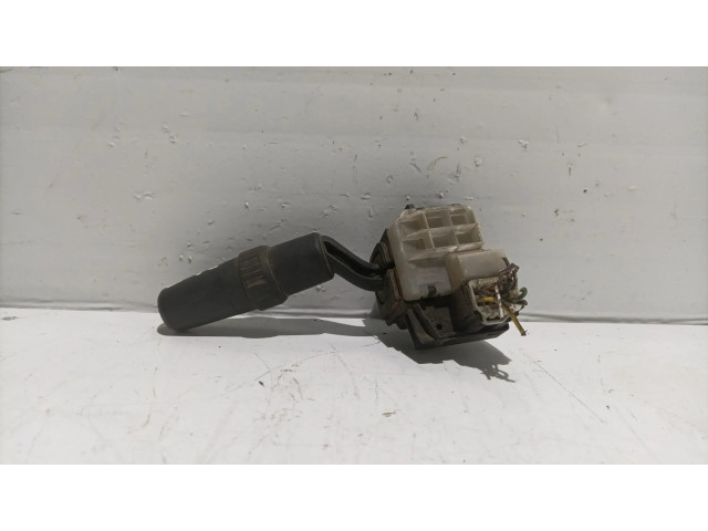 Ручка стеклоочистителей 17D682 Mazda 3 I