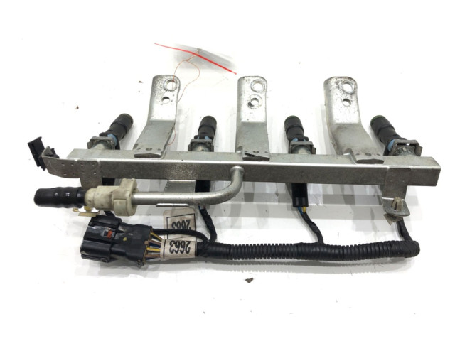 Топливная рампа 25186566   Chevrolet Spark  