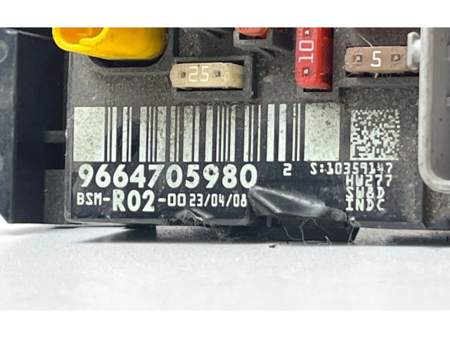 Блок предохранителей 9664705980, R02 Citroen C5