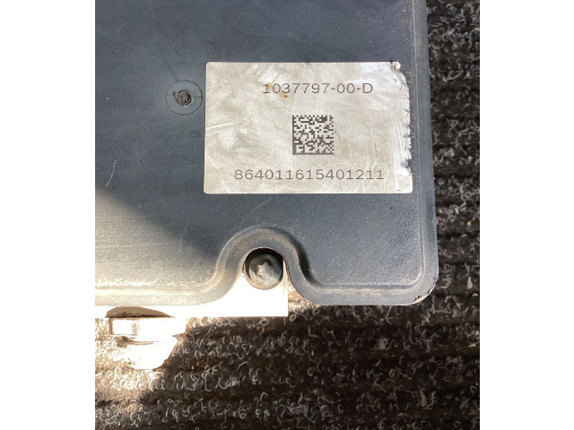 Блок АБС 103779700D, 864011615401211 Tesla Model S 2012 - года