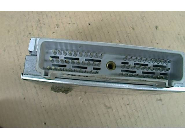 Блок управления впрыском 88GB12A650C2A   Ford Sierra