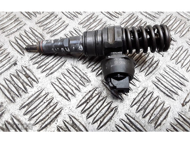 Форсунка 038130073ag Skoda Octavia Mk2 (1Z)