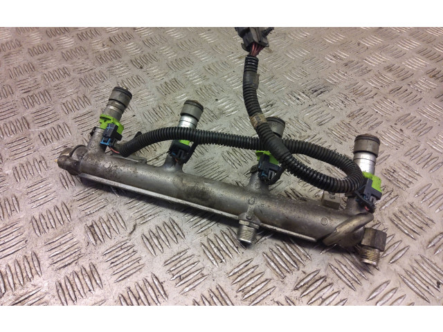 Топливная рампа 12783547 Saab 9-3 Ver2 для двигателя B