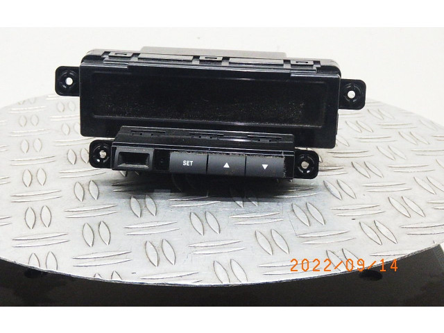 Дисплей 957101H700 KIA Ceed