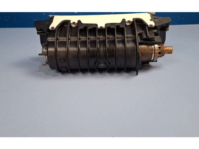 Подушка безопасности пассажира 8R0880204D Audi Q5 SQ5