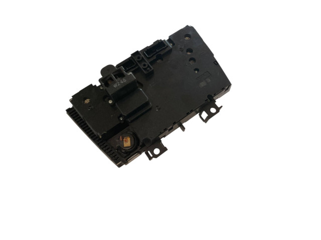 Блок управления климат-контролем    Volvo V70