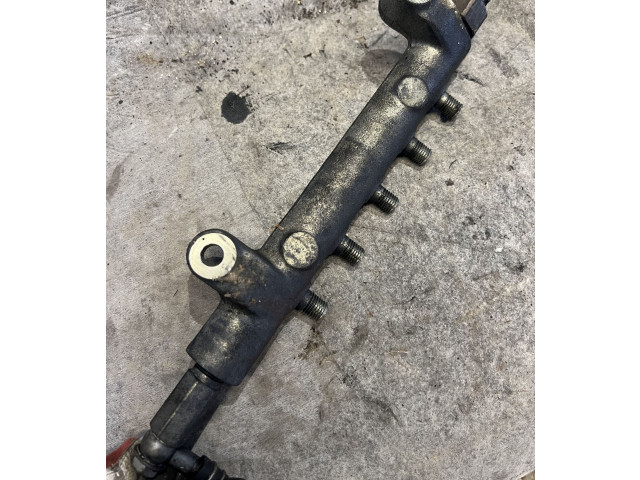 Топливная рампа 6070   Nissan X-Trail T30  