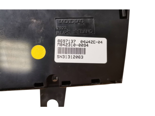 Блок управления климат-контролем 8697137, 04W42E04   Volvo XC90