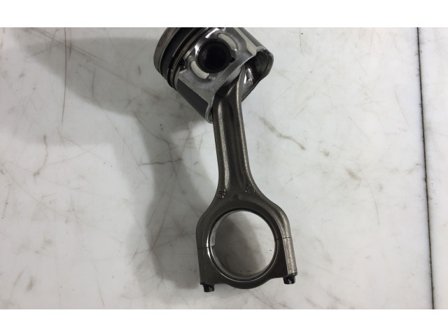 Píst 75L101 Ford Connect pro naftový motor 1.6