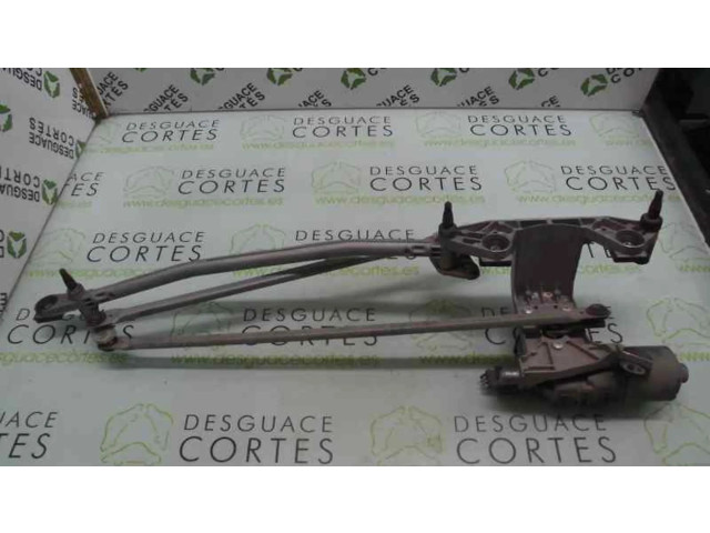 Двигатель стеклоочистителей