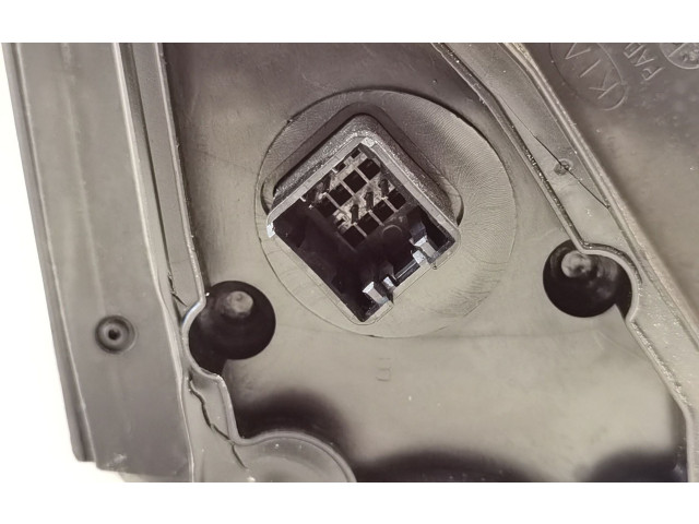 Zpětné zrcátko KIA Rio 2006