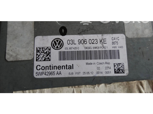 Řídící jednotka 03L906023KE   Volkswagen Beetle A5 2014