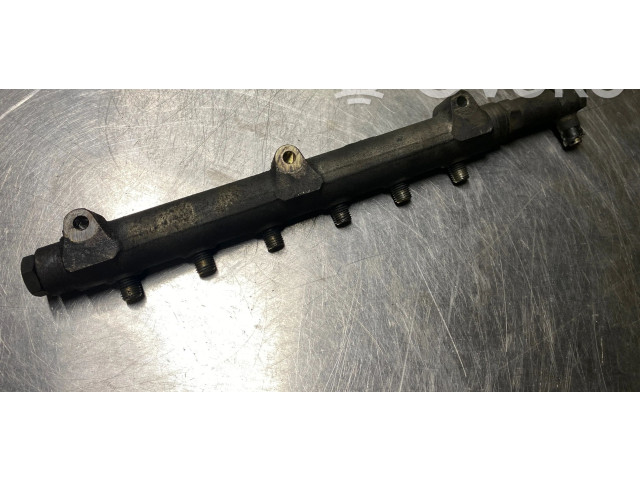 Vstřikovací lišta 8658252 Volvo S80