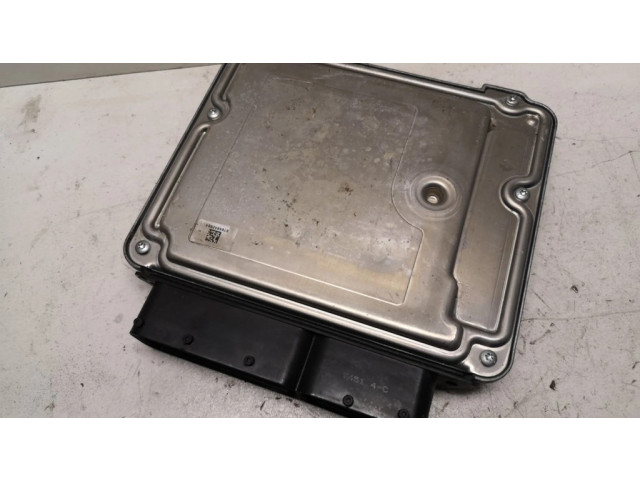 Блок управления двигателя 55583654, 0281018454   Opel Meriva B