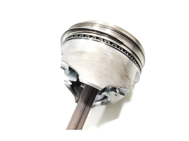 Píst Chevrolet Corvette L48