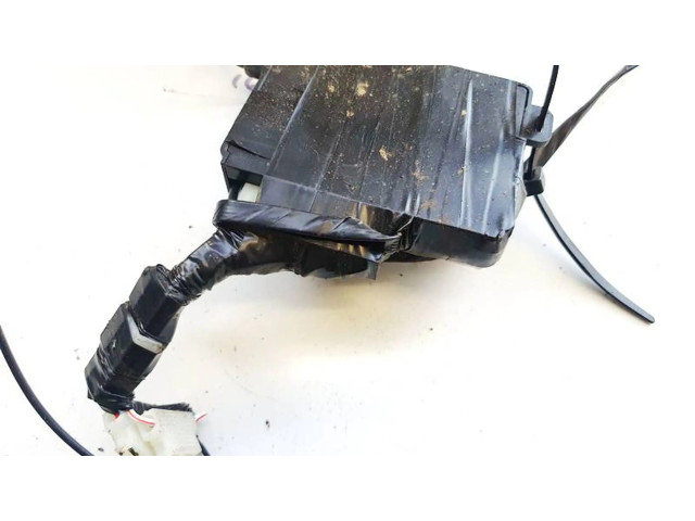 Блок управления Mitsubishi Grandis