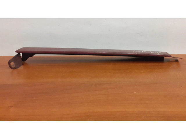 Отделка переднего фонаря