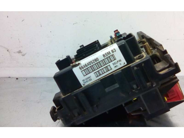 Блок предохранителей 964605280, BSMB3 Citroen Xsara