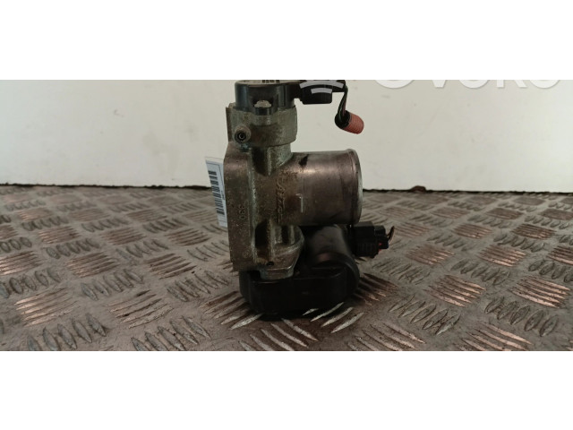 Vstřikovací lišta 1923002010, DENSO Toyota Corolla E120 E130