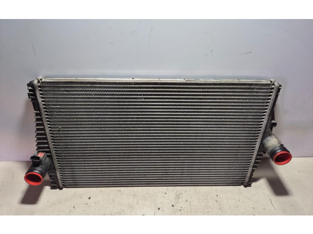 Интеркулер  30622083   Volvo XC90 