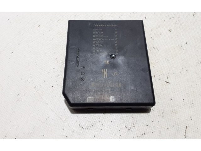 Pojistková skříňka 284B66727R Renault Megane IV 2019