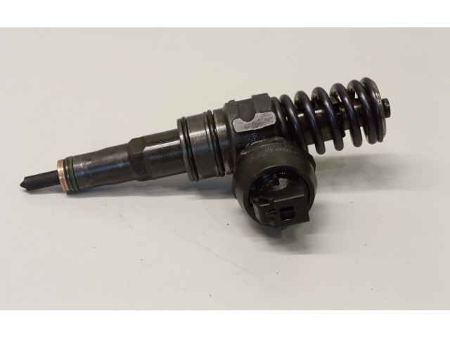 Форсунка 038130073BA Audi A6 S6 C5 4B AYM