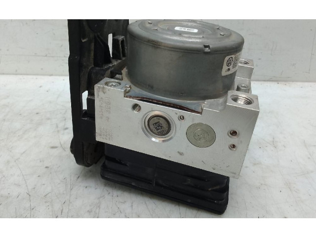 Блок АБС 5Q0614517T   Audi  A3 S3 A3 Sportback 8P  2005 - 2013 года