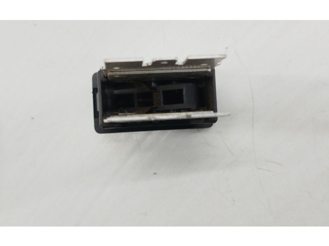 Řídící jednotka Renault 19 1992