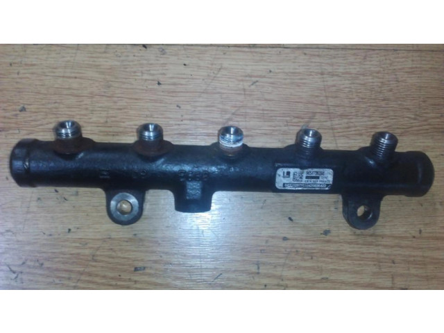 Топливная рампа 9654726280 Ford Focus 2.0