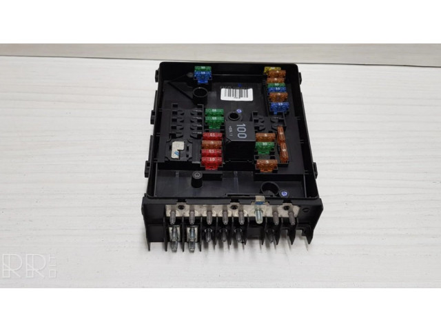 Блок предохранителей 1K0937125, 017183071 Audi A3 S3 8P