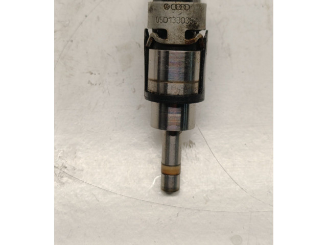 Форсунка 06D133036D    Audi A3 S3 8P   