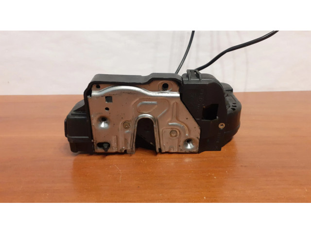 Задний замок